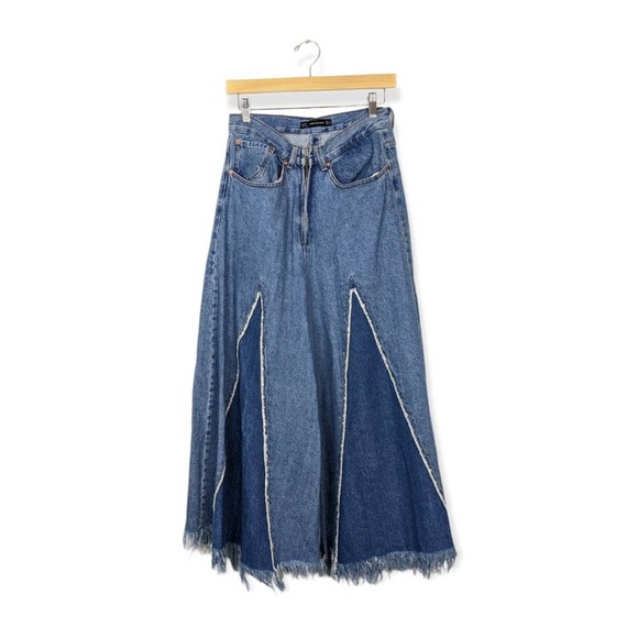 Zara Denim - Zara Trafaluc Denim Patch Fringed Extreme Wide Leg Jeans